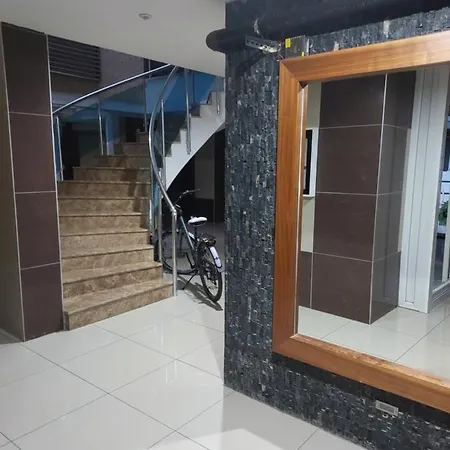 Magnificent 2+1 Flat With Swimming Pool In Lara Appartement